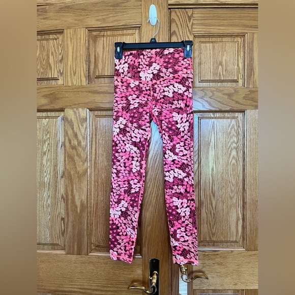 Aerie - Offline - Hi Rise Leggings - Picture 1 of 7